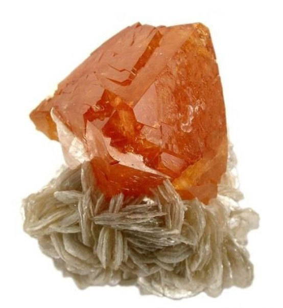 長沙市譚力礦產品有限公司,長沙礦產品銷售,工藝品銷售,鉆石飾品批發(fā)