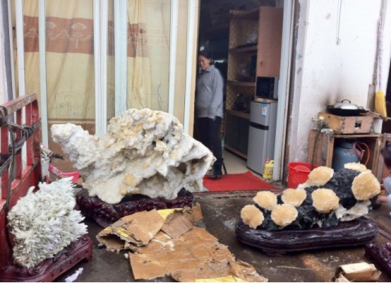 長(zhǎng)沙市譚力礦產(chǎn)品有限公司,長(zhǎng)沙礦產(chǎn)品銷(xiāo)售,工藝品銷(xiāo)售,鉆石飾品批發(fā)