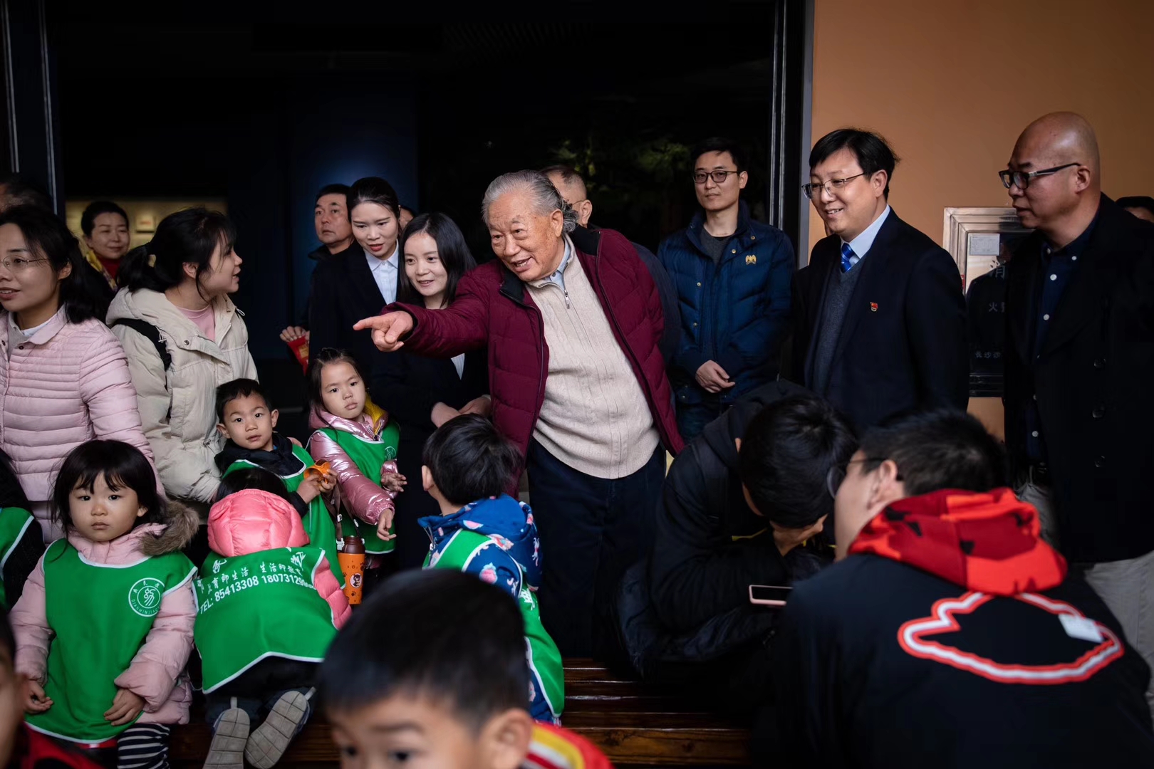 譚力礦晶-礦物標(biāo)本,礦物晶體,地質(zhì)標(biāo)本,寶石標(biāo)本,礦晶 